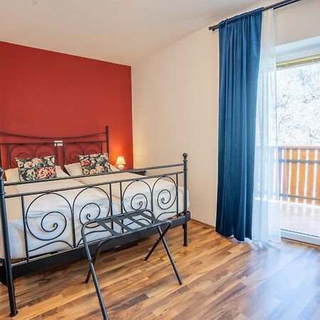 Tempfer Apartments & Rooms With New Wellness Rateče Buitenkant foto
