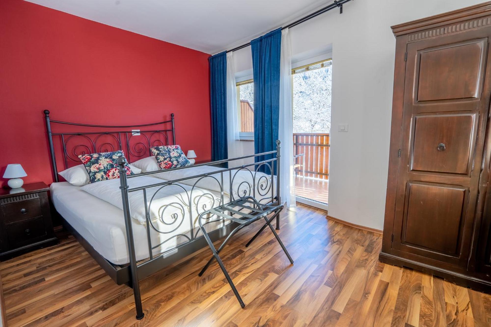 Tempfer Apartments & Rooms With New Wellness Rateče Buitenkant foto